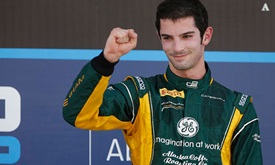 Thumbnail for Rossi shifts career focus to America