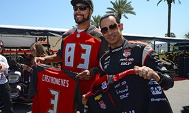 Thumbnail for Notes: Castroneves shows All-Pro the ropes