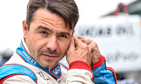 thumbnail for Servia working hard for fulltime INDYCAR ride in 2017