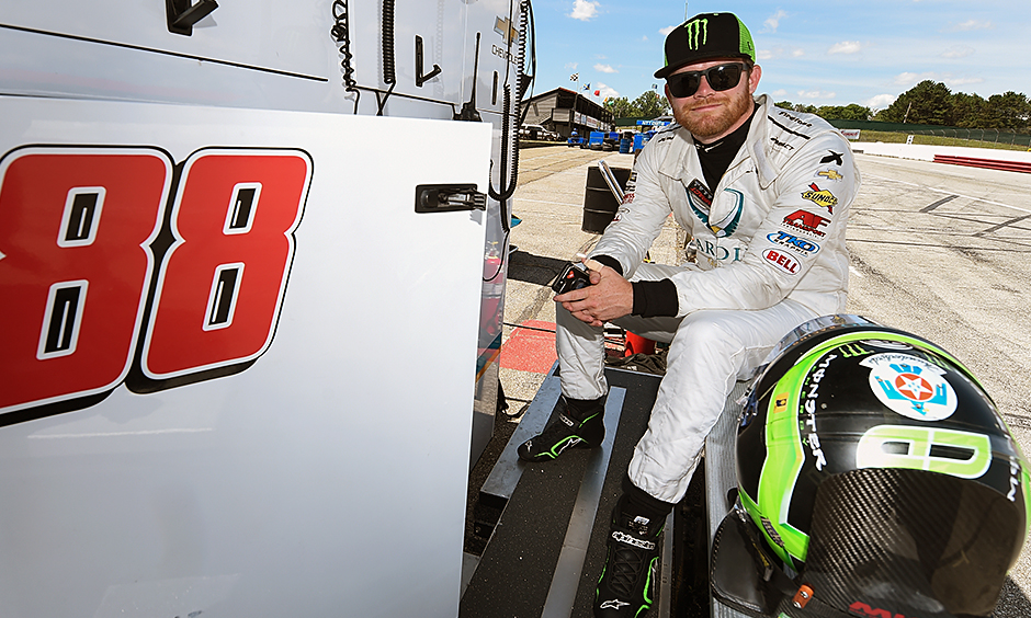 thumbnail for Notes: Harding Racing calls on Daly for second straight race