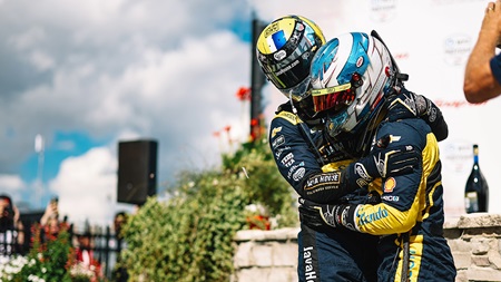 thumbnail for Paddock Buzz: ECR Makes All The Right Calls on Super Sunday