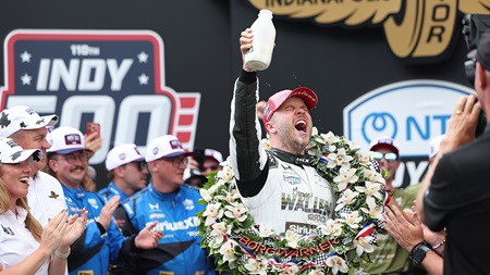 thumbnail for Felix Rosenqvist Wins Epic in Closest-Ever Indianapolis 500 Finish